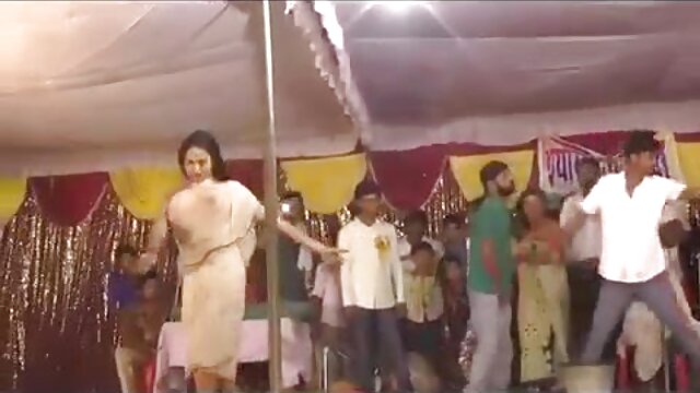 एचडी गुणवत्ता :  Rocco Siffredi सोफामा सिङ्गो गोरा कुखुरा सुबिल आर्चलाई चुदिरहेको छ मुखमैथुन वीडियो 