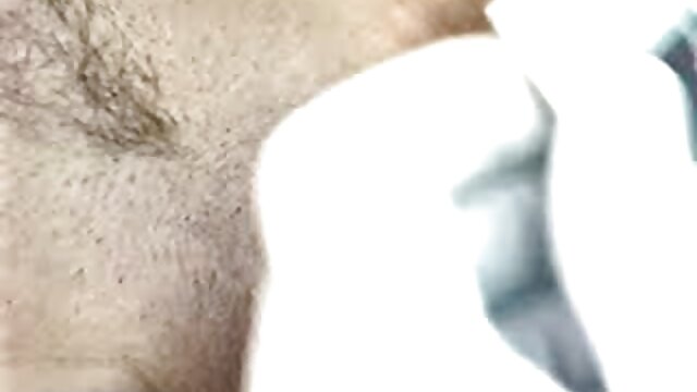 एचडी गुणवत्ता :  शरारती एसियाली रिना ठूलो लिंग चुस्दै र आफ्नो कसिएको योनीमा लिएर मुखमैथुन वीडियो 